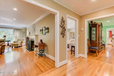708 Oberlin Road, Augusta, GA 30909 - Photo 9