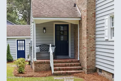 111 N Wedgewood Drive, Washington, NC 27889 - Photo 13