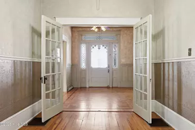 401 N Market Street, Washington, NC 27889 - Photo 13