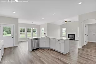 905 June Berry Pl, Hubert, NC 28539 - Photo 9