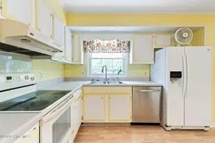 414 Thomas Dr, Jacksonville, NC 28546 - Photo 11