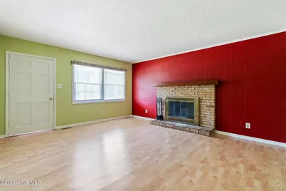 414 Thomas Drive, Jacksonville, NC 28546 - Photo 5