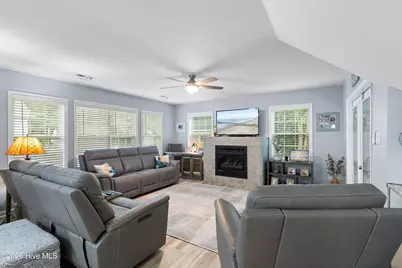 1737 Rosebay Court SW, Ocean Isle Beach, NC 28469 - Photo 19