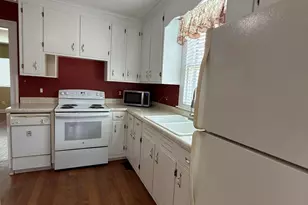 304 E Woodall St, Smithfield, NC 27577 - Photo 11