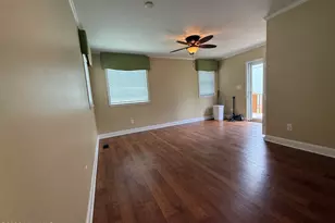 304 E Woodall St, Smithfield, NC 27577 - Photo 17