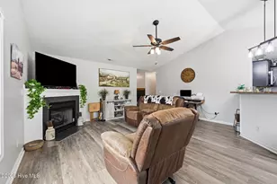 192 Christy Dr, Beulaville, NC 28518 - Photo 5