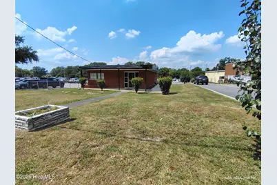 1712 W 6th Street, Greenville, NC 27834 - Photo 27
