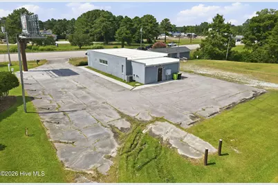 308 US Highway 17 N, Holly Ridge, NC 28445 - Photo 15