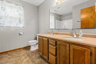 206 Buff Ct, Jacksonville, NC 28540 - Photo 29