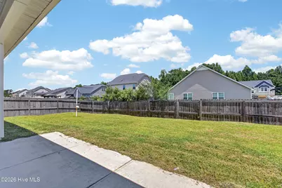 520 New Hanover Trail, Jacksonville, NC 28546 - Photo 35
