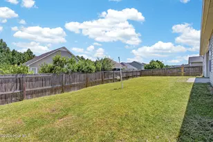 520 New Hanover Trl, Jacksonville, NC 28546 - Photo 37