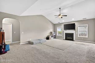 520 New Hanover Trl, Jacksonville, NC 28546 - Photo 9