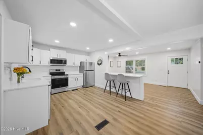 212 Wood Dale Drive, Wilmington, NC 28403 - Photo 7