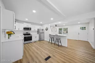 212 Wood Dale Dr, Wilmington, NC 28403 - Photo 7