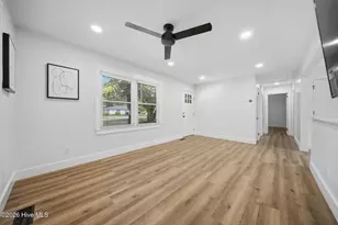212 Wood Dale Dr, Wilmington, NC 28403 - Photo 5