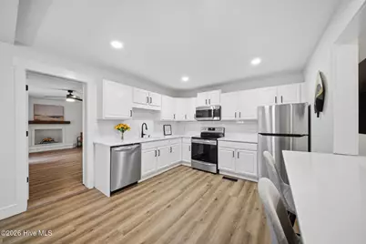 212 Wood Dale Drive, Wilmington, NC 28403 - Photo 9