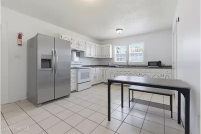 2212 E 7th Street, Lumberton, NC 28358 - Photo 11