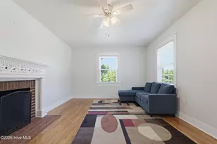 2212 E 7th St, Lumberton, NC 28358 - Photo 5
