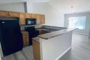 2412 King Richard Ct, Greenville, NC 27858 - Photo 5