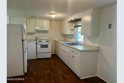 109 Burlington Drive, Elizabeth City, NC 27909 - Photo 3