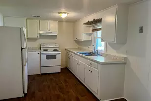 109 Burlington Dr, Elizabeth City, NC 27909 - Photo 3