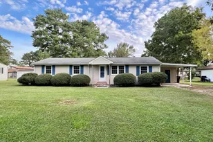 109 Burlington Dr, Elizabeth City, NC 27909 - Photo 1