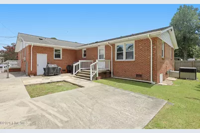 611 Decatur Road, Jacksonville, NC 28540 - Photo 5