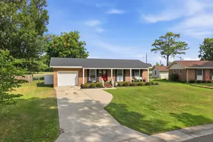 4114 Edgewood Dr, Ayden, NC 28513 - Photo 3