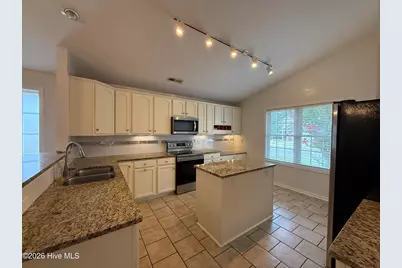 4913 Coronado Drive, Wilmington, NC 28409 - Photo 5