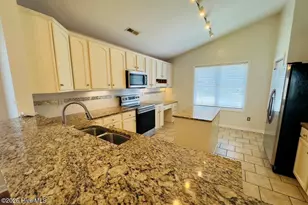 4913 Coronado Dr, Wilmington, NC 28409 - Photo 7