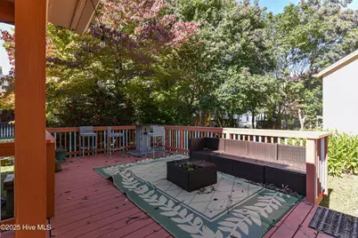 606 W Colonial Avenue, Elizabeth City, NC 27909 - Photo 25