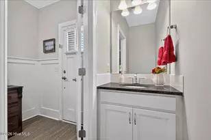 1025 Summer Woods Dr, Wilmington, NC 28412 - Photo 9