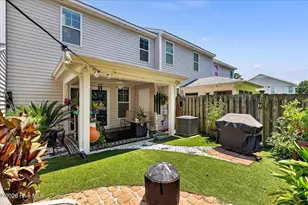1025 Summer Woods Dr, Wilmington, NC 28412 - Photo 5