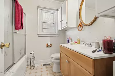 703 Scott Street, Thomasville, NC 27360 - Photo 13