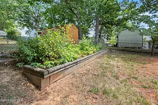 703 Scott St, Thomasville, NC 27360 - Photo 21