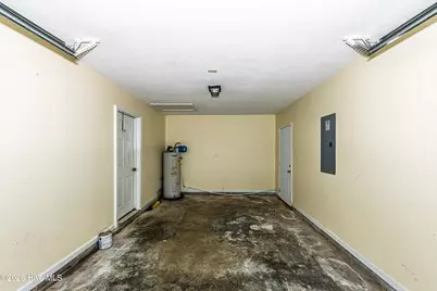 1026 Spring Villa Drive, Jacksonville, NC 28540 - Photo 39