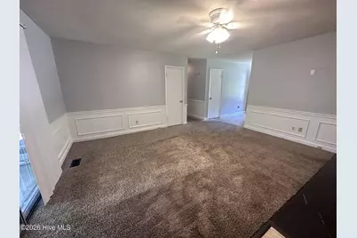 1015 Plymouth Drive, New Bern, NC 28562 - Photo 5
