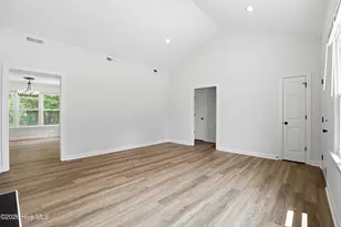 1040 Southbriar Dr, Rocky Mount, NC 27804 - Photo 11