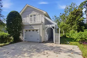 209 E Palmer Dr, New Bern, NC 28560 - Photo 1