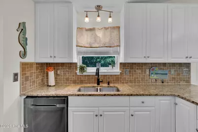 112 SW 13th Street, Oak Island, NC 28465 - Photo 15