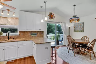 112 SW 13th St, Oak Island, NC 28465 - Photo 19