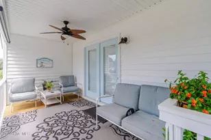 112 SW 13th St, Oak Island, NC 28465 - Photo 35
