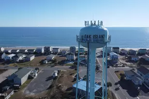 112 SW 13th St, Oak Island, NC 28465 - Photo 43