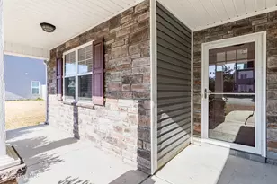 706 Ashley Meadow Ln, Jacksonville, NC 28546 - Photo 3