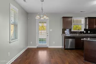 706 Ashley Meadow Ln, Jacksonville, NC 28546 - Photo 7