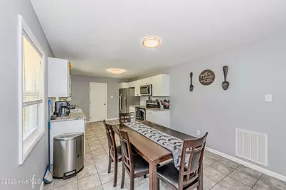 32 Chapman Court, Jacksonville, NC 28540 - Photo 13