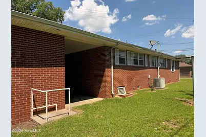 1702 Clark Avenue, New Bern, NC 28560 - Photo 17