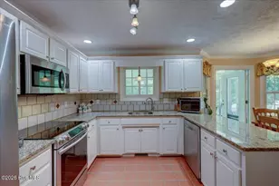 306 Taliaferro Ln, New Bern, NC 28560 - Photo 13
