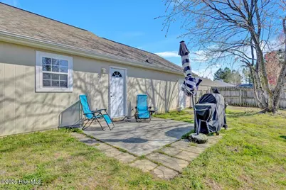 110 Foxlair Drive, Hubert, NC 28539 - Photo 17