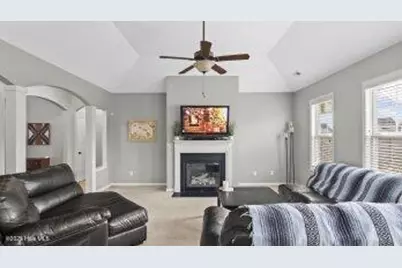 203 Holmes Point Court, Jacksonville, NC 28546 - Photo 7